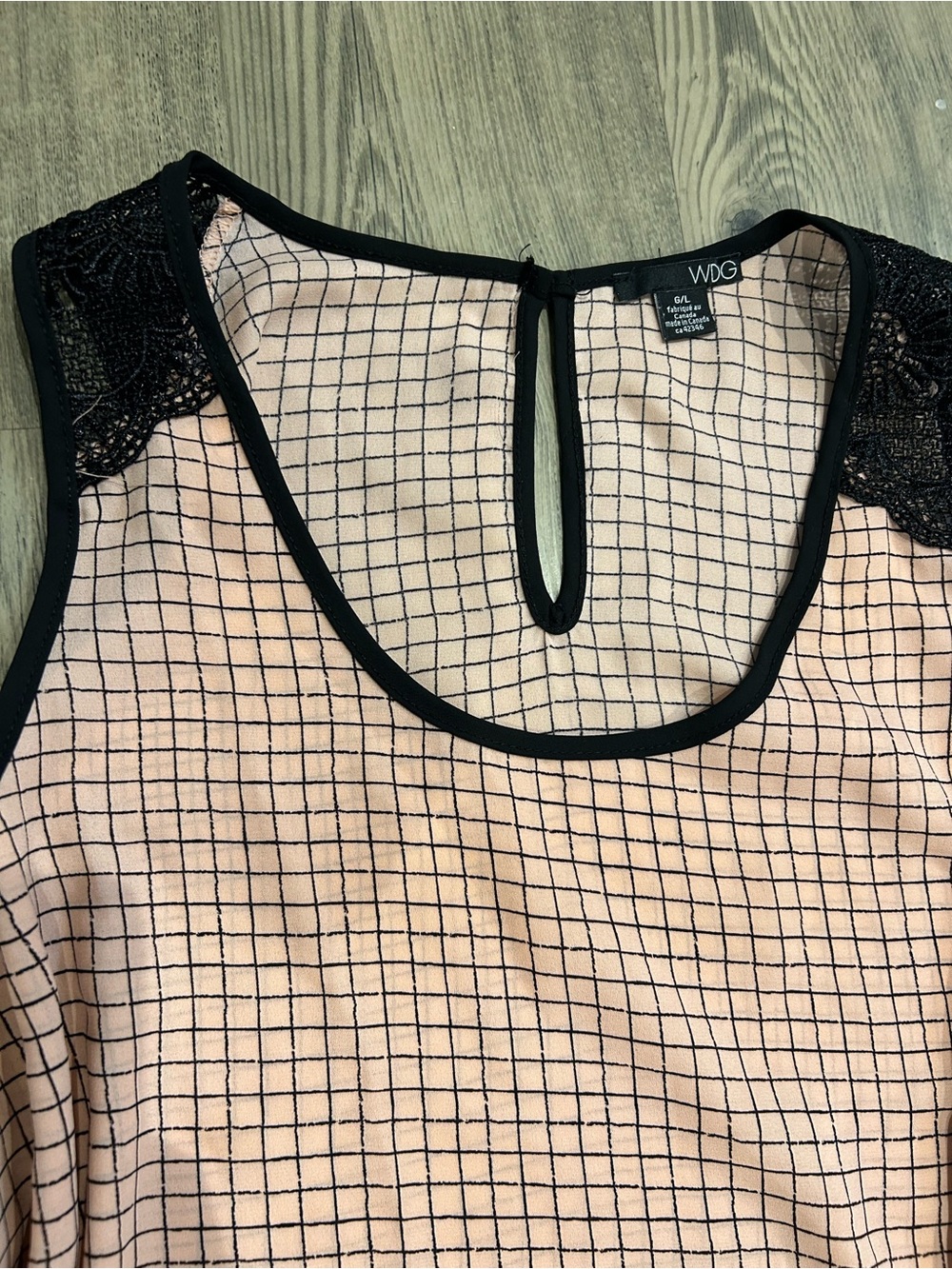 Pink Grid Pattern Tank Top - Picture 3 of 6